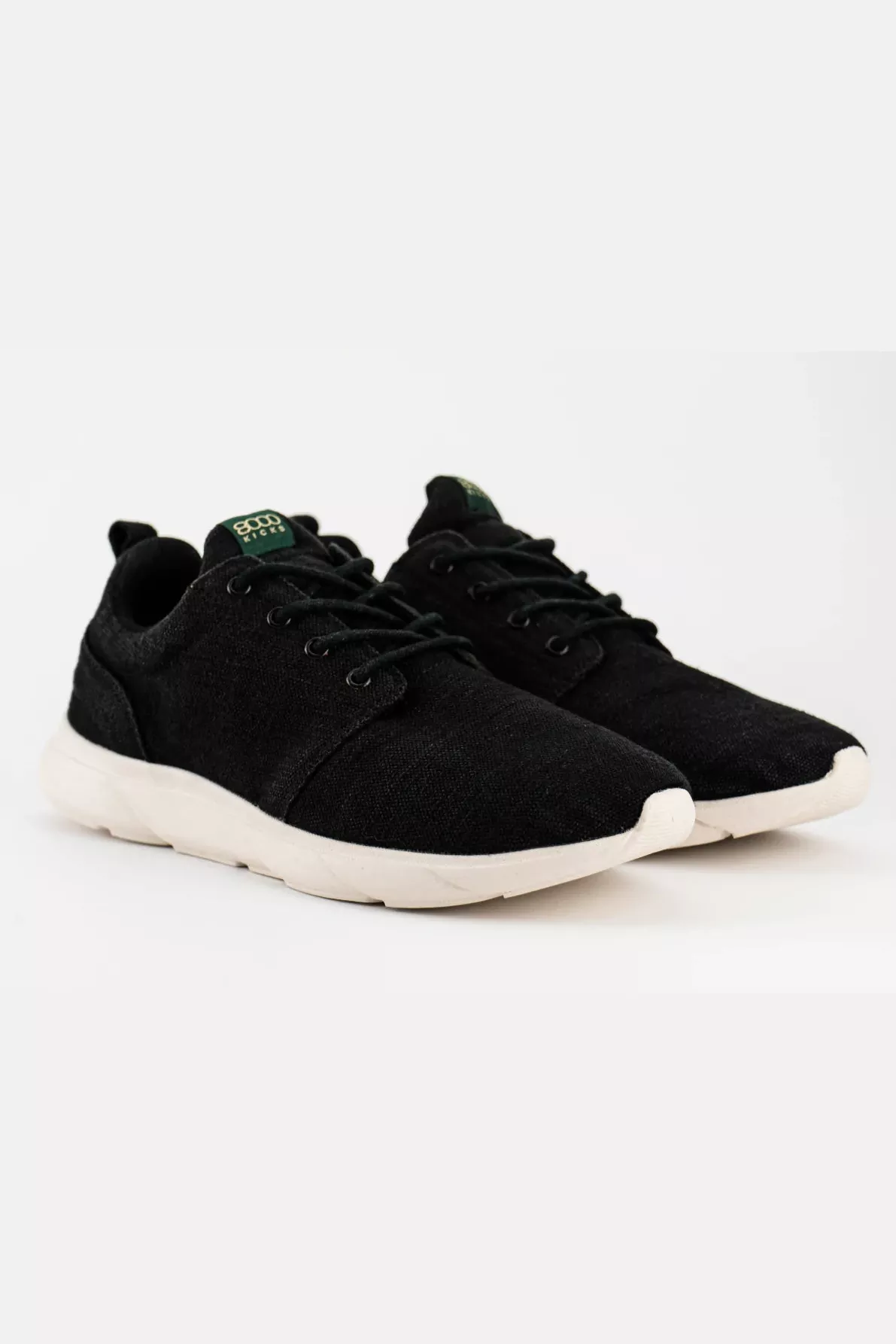 8000kicks EU Sneakers Explorer V2 Black And White