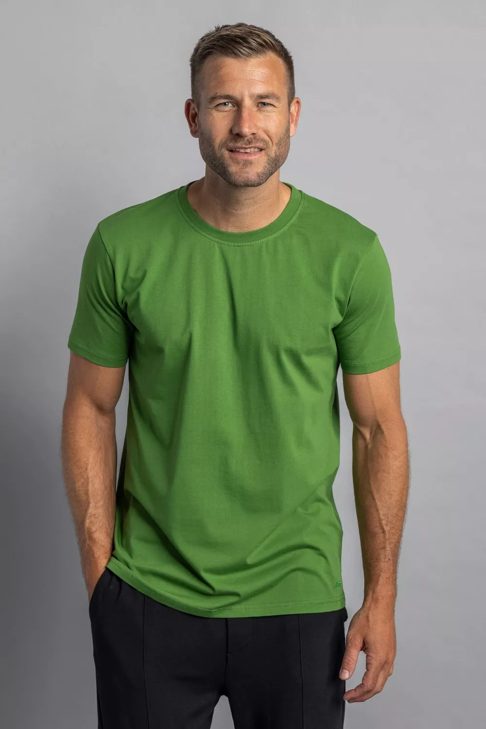 DIRTS T-Shirt Premium Blank Slim Jungle Green