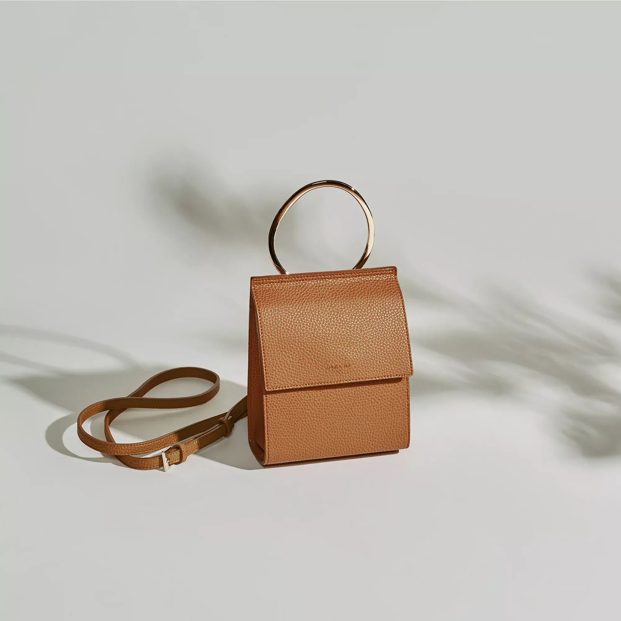 Ella Ring Handle - Brown