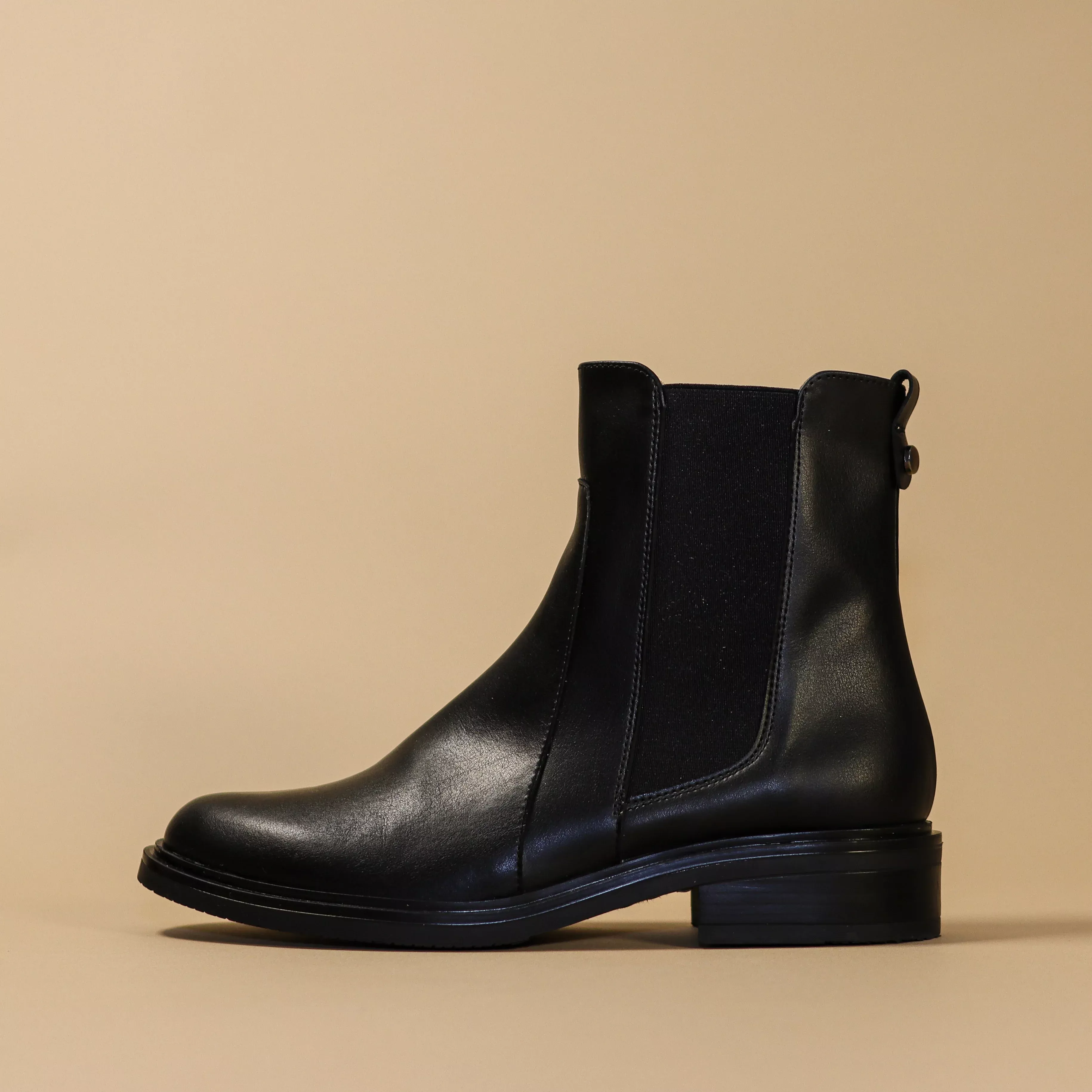 LAST CHANCE Anika Classic Chelsea Boot