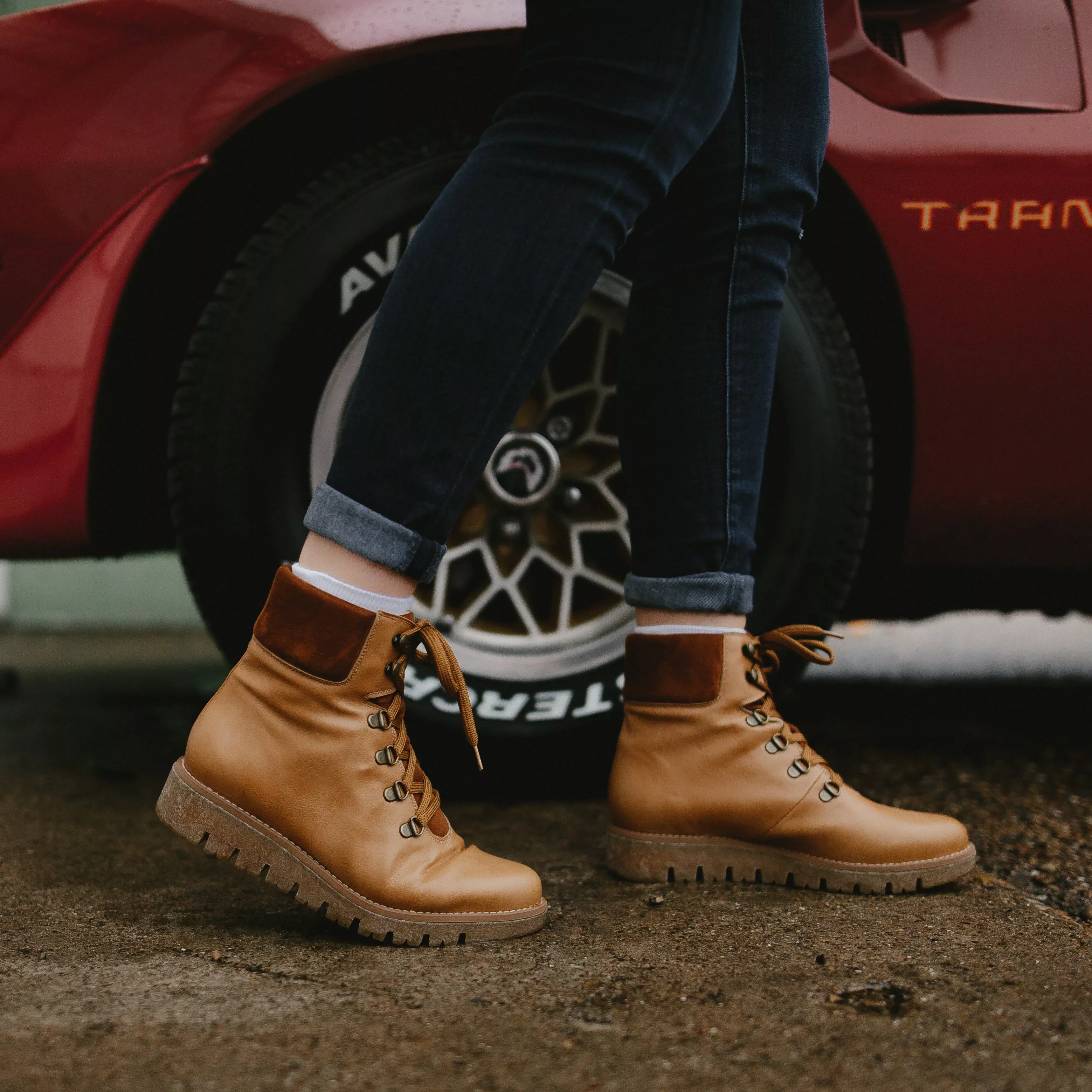 Last Chance Ranger Hiker Size 6 Only!