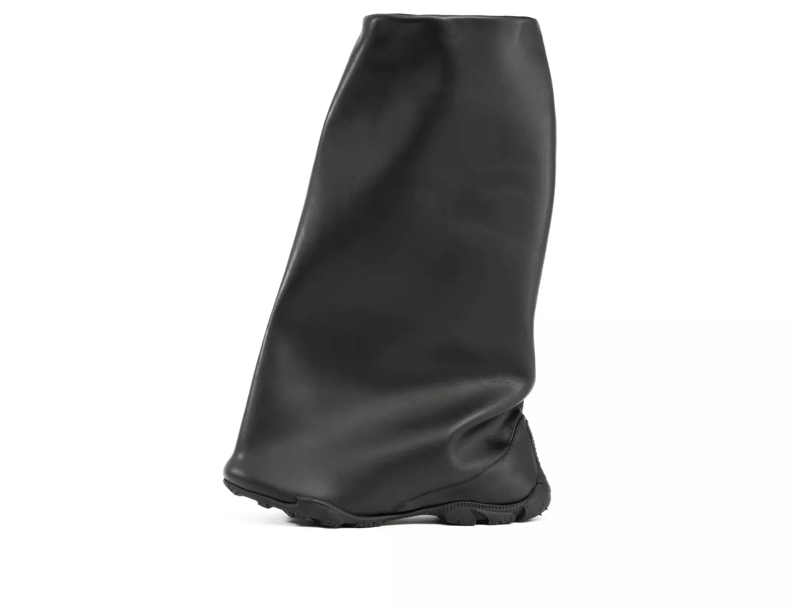 MONOLITH Black