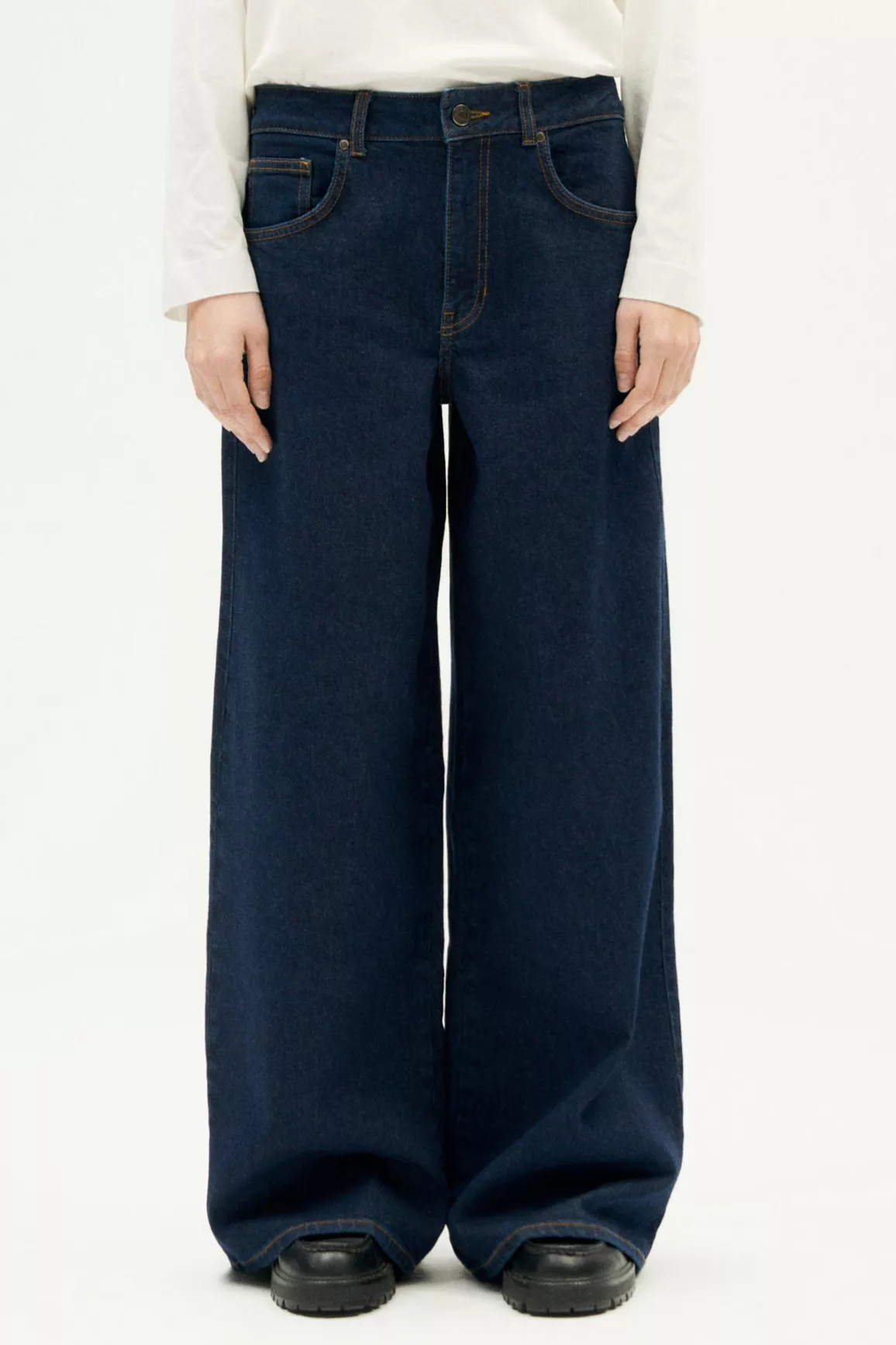 Thinking MU Jeans Hedda Dark Blue