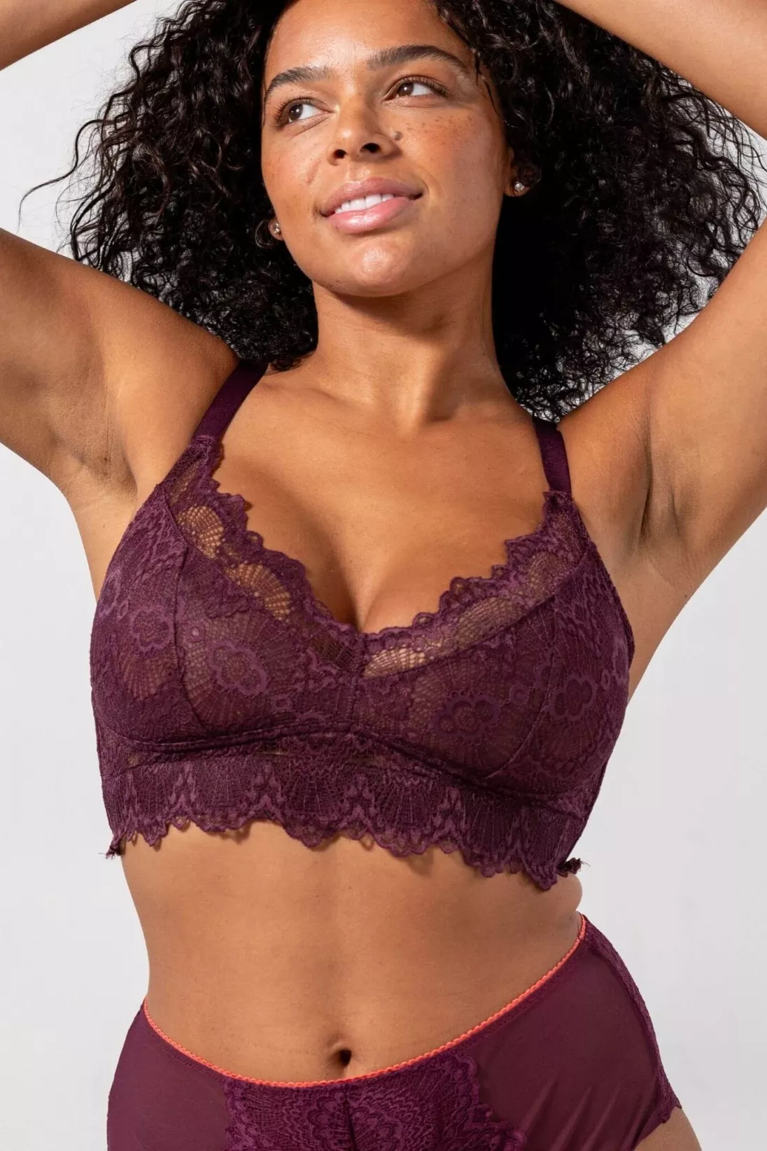 Understatement Bra Support Lace Cherry