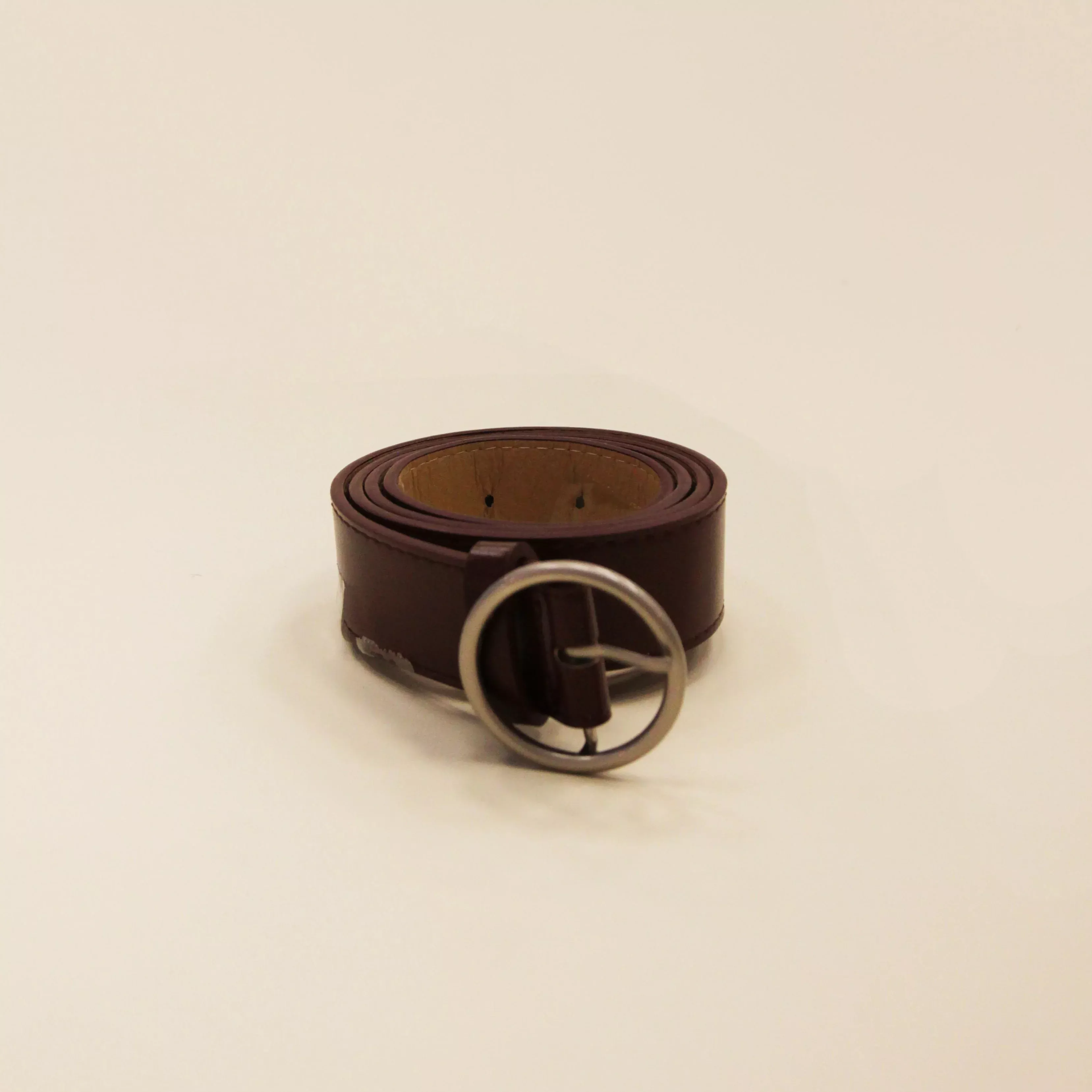 ZONI Burgundy Circle Ring Belt